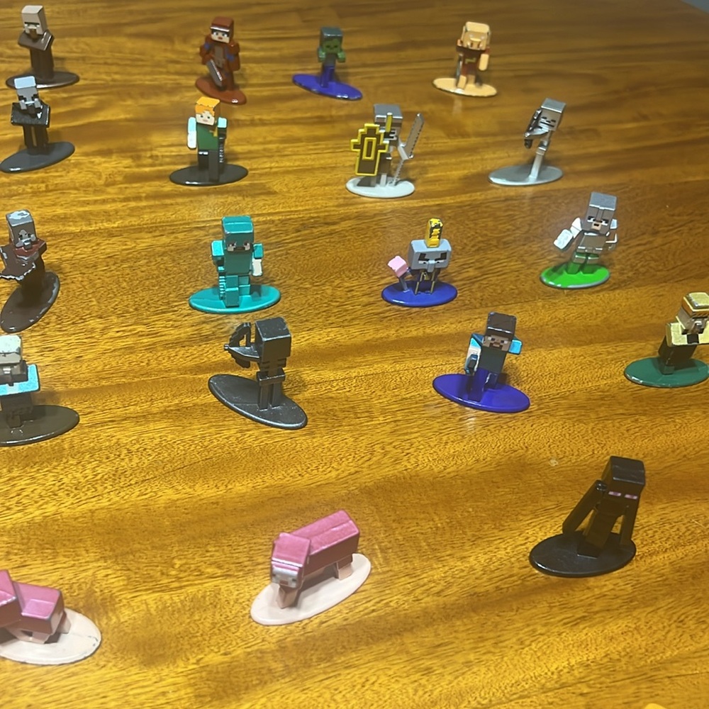 Minecraft bundle - Picture 8 of 8